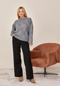 Светр жіночий